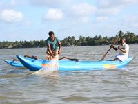 Sadakataşı Derneği, Sri Lanka’da 30 adet balıkçı teknesi dağıttı