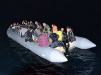 Kuşadası’nda 47 düzensiz göçmen yakalandı