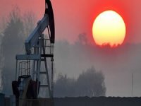 Petrol üretimini azaltma kararı yürürlüğe girdi