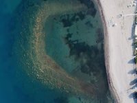 Deniz çekildi, tarihi liman ortaya çıktı