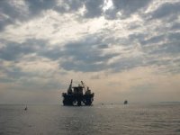 Lübnan'ın Akdeniz'deki petrol ve doğalgaz arama çalışmaları başlıyor