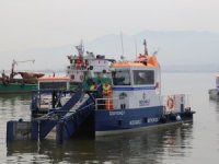 İzmit Körfezi’nden 380 ton çöp toplandı