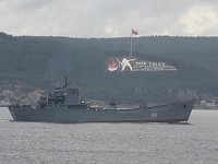 Rus savaş gemisi Çanakkale Boğazı'ndan geçti