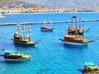 Alanya'da tekne turu, safari ve turistik geziler yasaklandı