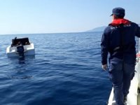 İzmir açıklarında 30 göçmen kurtarıldı