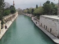 Boş kalan Balıklıgöl havadan görüntülendi