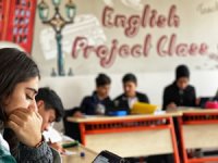 Garip ve Zeycan Yıldırım Vakfı'nın başlattığı “English W/Tech” programı online eğitime geçiyor