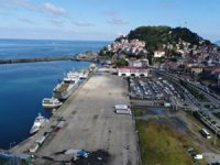 Giresun limanı faaliyetlerine aralıksız devam ediyor