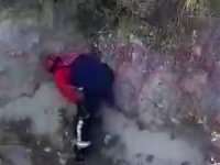 Kuyuda mahsur kalan kaplumbağaların yardımına itfaiye koştu