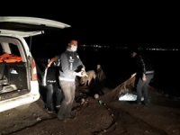 Van Gölü’nde 2 ton kaçak inci kefali ele geçirildi