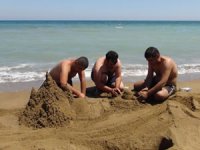 Tatilciler Mersin’e gelmeye başladı