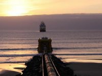 İngiltere denizlerindeki petrol ve gazın üçte biri çıkarılamayacak