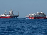 Malta'da göçmenler gemiyi kaçırdı, mürettebatı tehdit etti