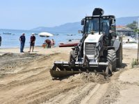 Gemlik kumsalları temizlenerek sezona hazırlanıyor