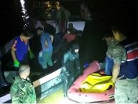 Balık adamlar cesedi böyle sudan çıkardı