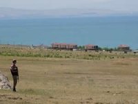 Van Gölü'nde göçmenleri taşıyan teknenin battığı iddiası