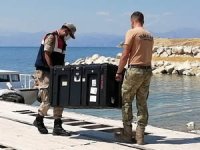 Van Gölü'nde batan teknede çalışmalar yeniden başlatıldı