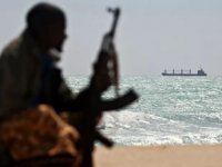 Somalili deniz haydutlarının 5 yıl önce kaçırdığı 3 İranlı balıkçı kurtarıldı