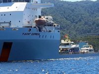 Milyon dolarlık yatlar, Marmaris'e 'Yacht Express' isimli kargo gemisi ile geldi