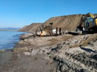 20 yıl önce batan gemi, parça parça çıkartılıyor