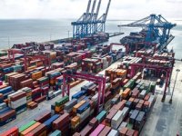 Arap ülkelerine ihracat azaldı, ithalat arttı