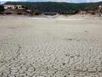 Sinop’ta ikiz göletler kurudu