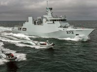 Pakistan Donanması’nın ‘Tabuk’ korveti Aksaz’ı ziyaret etti