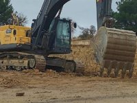 Çevreciler, Saros Körfezi’nde doğaya vurulan kepçeye karşı büyük mücadele veriyor