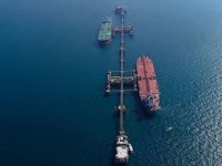 Basra Körfezi'nde petrol tankerinde limpet mayını bulundu