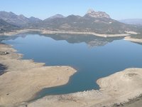 Kozan Barajı’ndaki kuraklık manzarası ürkütüyor