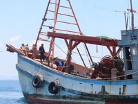 Malezya, 16 Vietnamlı balıkçıyı gözaltına aldı