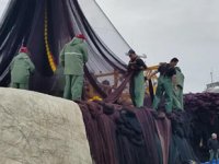 Sinop'ta balıkçılar sezonu erken kapattı