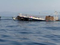 Tunus'ta göçmenleri taşıyan tekne battı: 21 ölü