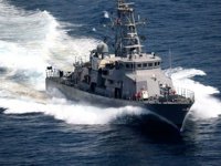 ABD, Basra Körfezi’nde İran’a uyarı ateşi açtı