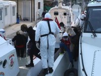 Ayvalık’ta 39 düzensiz göçmen kurtarıldı