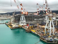 Elektrikli motorla ulaşım karadan denize geçiyor