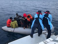 İzmir’de 70 düzensiz göçmen kurtarıldı