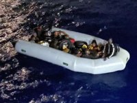 Marmaris’te 16 düzensiz göçmen kurtarıldı