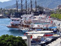 Marmaris'te günübirlik tekne turları başladı