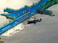 Tokyo Olimpiyatları triatlon yarışında ‘tekne’ kaosu yaşandı
