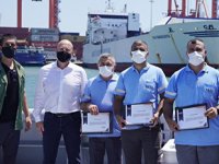 Mersin Limanı çalışanları, para ödülünü afet bölgesi bağışladılar