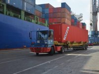 Türkiye, Lübnan’a gemi ile gıda gönderiyor