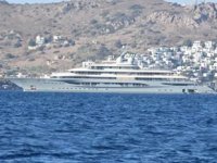 Jeff Bezos'un lüks yatı Flying Fox, Yalıkavak'a demir attı