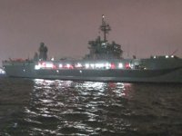 ABD savaş gemisi, Sarayburnu Limanı'na yanaştı