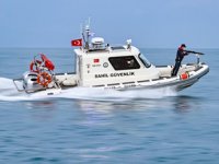 Sahil Güvenlik ekipleri, Van Gölü'nde 24 saat görev yapıyor