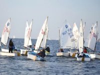 Atatürk Kupası Yelken Yarışları, Foça’da gerçekleştirildi