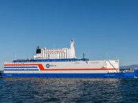 Ruslar, ‘Yüzen Çernobil’in suyuyla duş almaya başladı