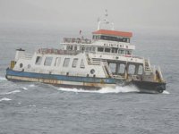 Bozcaada ve Gökçeada’ya feribot seferleri iptal edildi