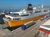 Kevalay Queen yolcu gemisi, İzmir’den ayrıldı