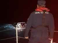 Kuşadası’nda 20 düzensiz göçmen kurtarıldı